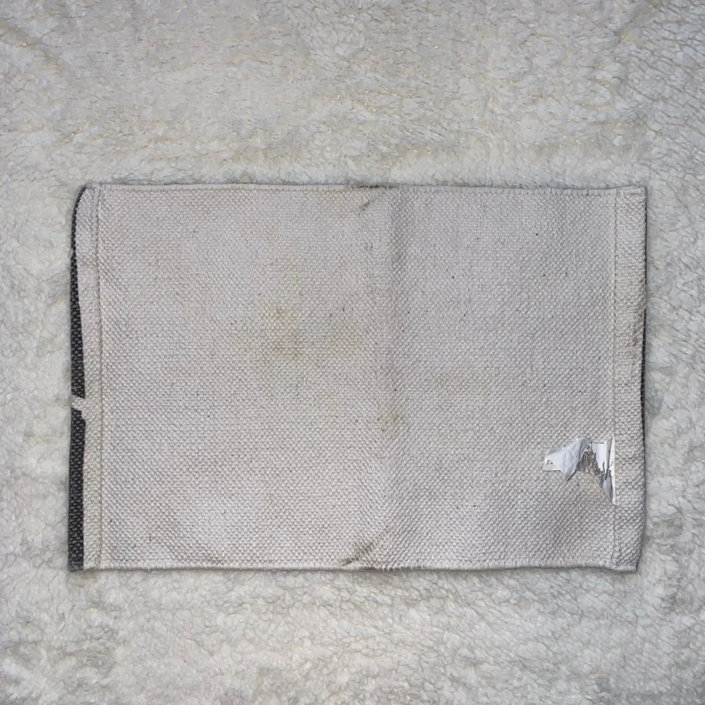 Dog Bone Pattern Mat - Grey and White